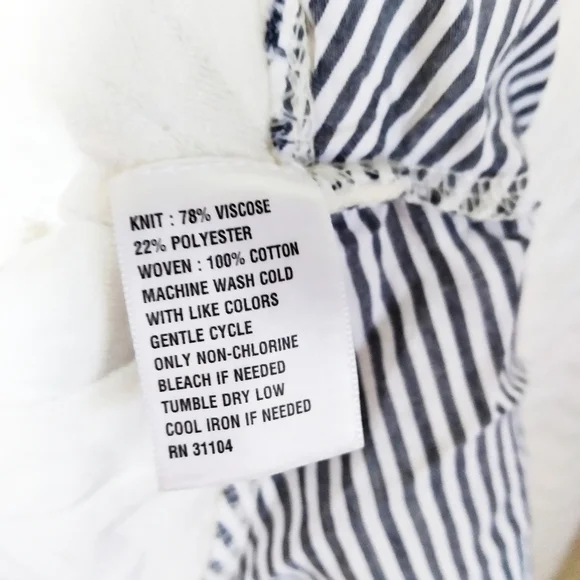 Crown & Ivy Quilted Layered Look Sweatshirt Top - Picture 8 of 8